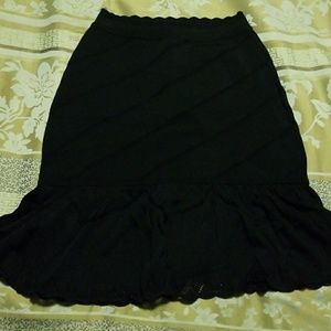 Bebe skirt